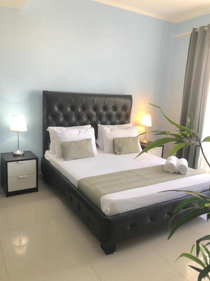 Premium Suites With Rooftop Pool And Beach Access Punta Cana Exterior photo
